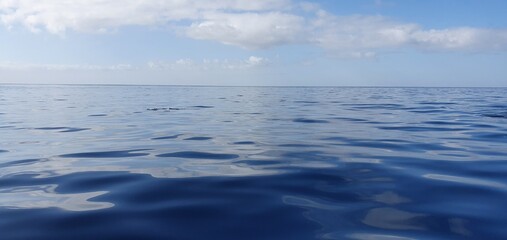 Obraz premium blue sky and sea