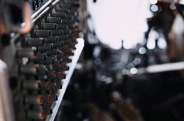 Music mixing console