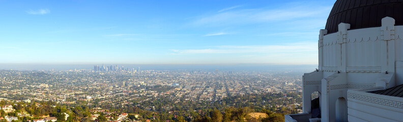 Obraz premium Los Angeles panorama looking from Griffith Observatory