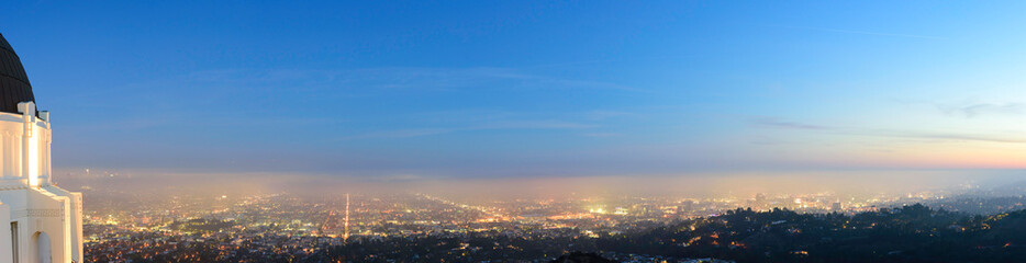 Fototapeta na wymiar Los Angeles dusk panorama