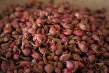 shallots sold in traditional markets