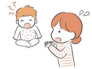 アトピーの痒みで大泣きする赤ちゃんと慌てるお母さん