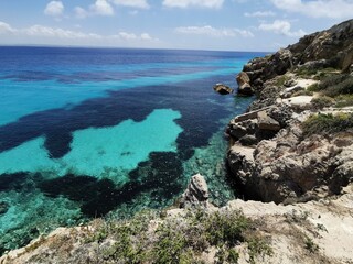 sea and rocks