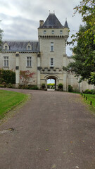 Fototapeta na wymiar Chateau de la Riviere in the Fronsac region of Bordeaux, France