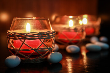 spa candles that give relaxation, oils and creams to give massages, to sell cosmetic products