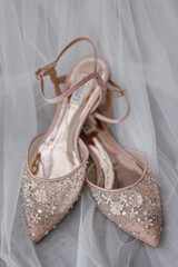Bridal wedding shoes with diamonds