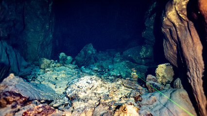 Cave diving - plongée sout