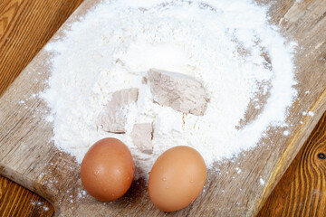 white wheat flour and yeast for cooking yeast dough