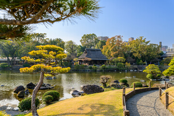 日本庭園「桜咲く観光名所風景」水前寺成趣園
Japanese garden 
