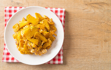 Stir Fried Pumpkin with Egg