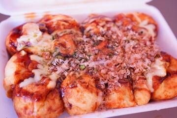 Japanese food, Takoyaki, famous in Osaka, Japan - 日本 大阪 たこ焼き
