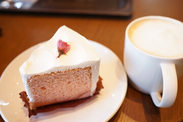 Pink Sakura Chiffon Cake and Coffee - 桜 シフォンケーキ コーヒー