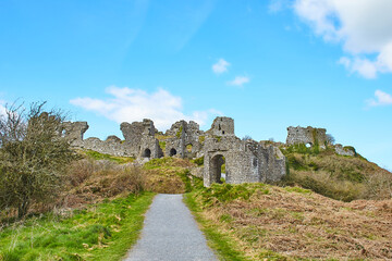 Fototapeta na wymiar Rock of Dunamase Castle Is A Historic building That Is Located in Portlaoise, Ireland. Travel place landmark.