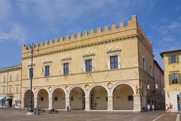 Fototapeta na wymiar Palazzo Ducale at Piazza Del Popolo in Pesaro