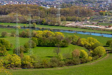 Wanderweg Leinpfad an der Ruhr von der Isenburg aus gesehen in Hattingen