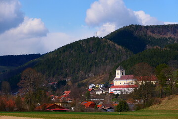 Pfarrkirche und Kloster Kirchberg am Wechsel