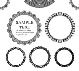 黒色のアンティーク調なレースの飾り枠イラスト素材