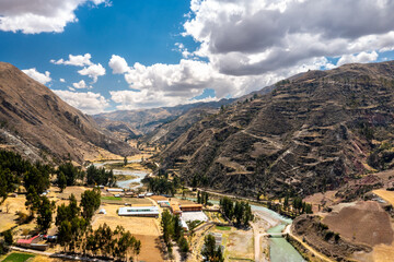 Fototapeta na wymiar The Aimaraes river in Junin in the Peruvian Andes