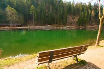 Fototapeta premium Lago Smeraldo bei Fondo im Trient