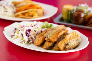 Tacos de chiles rellenos