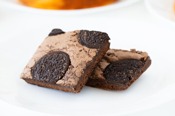 brownie con oreo