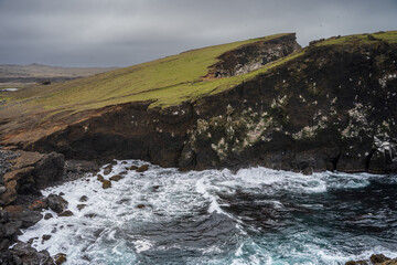 View of os the impressive Valahnúkamöl, the high boulder ridge composed of well rounded stones, in the south if Iceland - Valahnukamol 