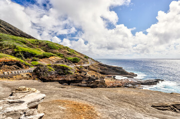 Landscape scenery at Lānaʻi Lookout on Oahu featuring the Lava Tubes