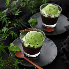 ゆであずき抹茶アイスのせ