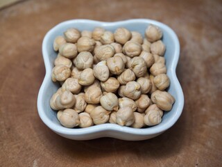 신선한 유기농 콩, 병아리콩