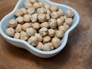 신선한 유기농 콩, 병아리콩