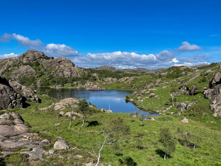Fototapeta na wymiar Seenlandschaft in Norwegen