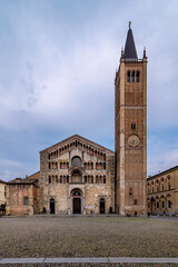 Fototapeta na wymiar The cathedral of Parma, Italy, in a moment of tranquility