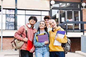 Teenager Student friends in the University Campus. Students ready to start classes at the University