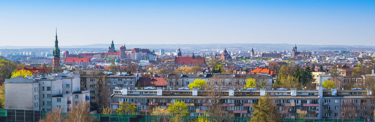 Widok z kopca Krakusa na panoramę Krakowa. 