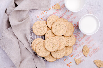 Round cookies with a pattern