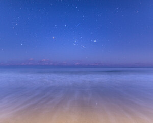 浜辺のオリオン　星座　オリオン座　夜空　星空