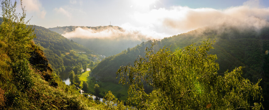 Cassaniouze, vall&eacute;e du Lot, Cantal, Aveyron, Auvergne-Rh&ocirc;ne-Alpes, France