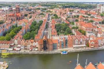 Gdański Średniowieczny Dźwig Portowy Żuraw © Stanisaw
