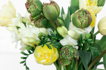 Close-up, a bouquet of white and yellow flowers.