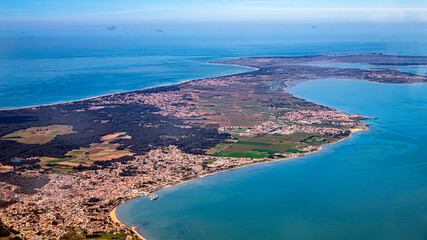 Fototapeta na wymiar La Rochelle, Ré and Oléron island in atlantic ocean aerial view