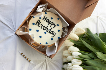 Modern minimalist birthday torus and bouquet