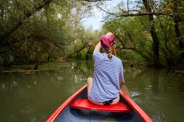 Fototapeta na wymiar Canoeing on a lake