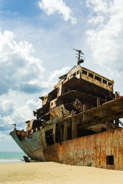 Farrah 3 shipwreck, north eastern coast of Sri Lanka