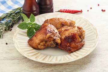 Roasted chicken leg with spicy sauce