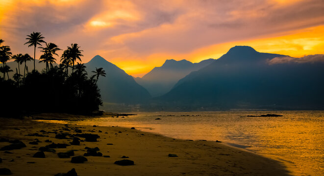 Silhouette of mountains and beach landscape at sunset, Maui, Hawaii, USA