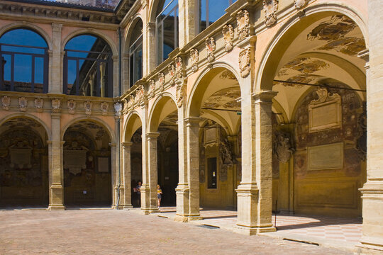  Rich decoration of patio in University of Bologna