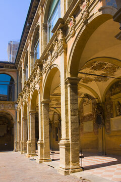 Rich decoration of patio in University of Bologna	