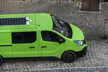 auto voiture vehicule energie solaire panneau photovoltaique environnement