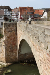 Romantisches Melsungen an der Fulda; Auf der historischen Bartenwetzer-Brücke