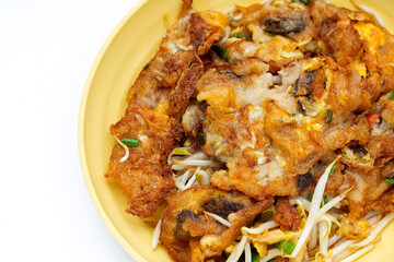 Crispy fried mussel pancake with bean sprout